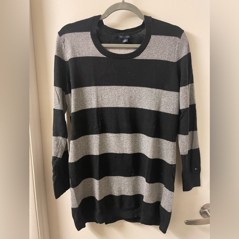 Tommy Hilfiger Black and Silver Striped Sweater